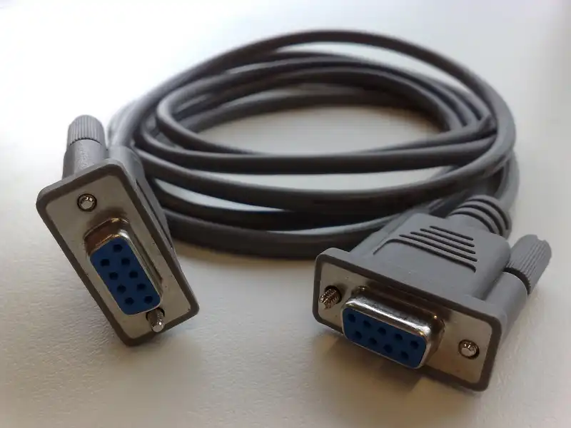 serial cable